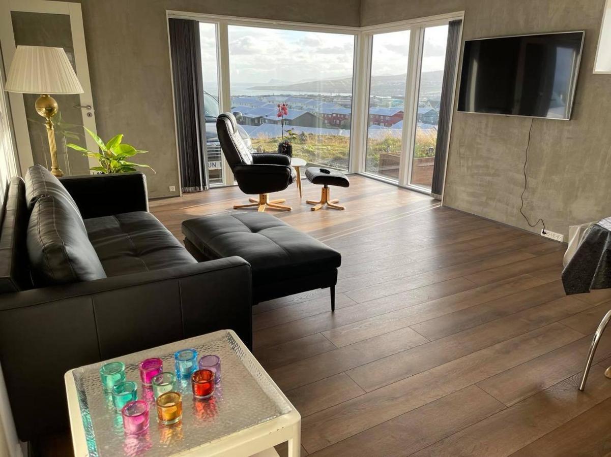 Modern Apartment With City & Oceanside View Tórshavn Extérieur photo
