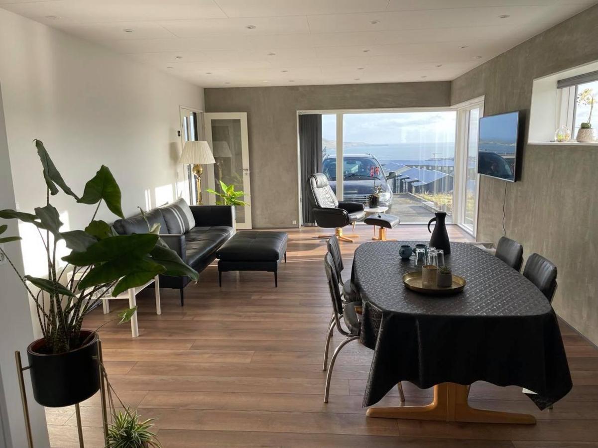 Modern Apartment With City & Oceanside View Tórshavn Extérieur photo